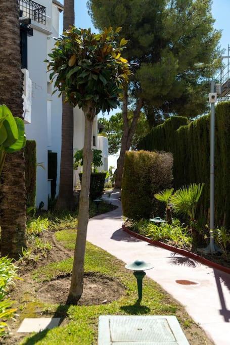 Luxury Apartamento En Rio Real マルベーリャ エクステリア 写真