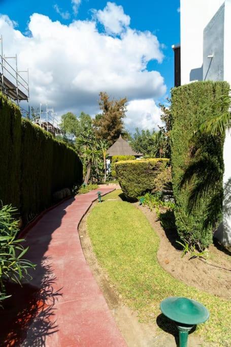 Luxury Apartamento En Rio Real マルベーリャ エクステリア 写真