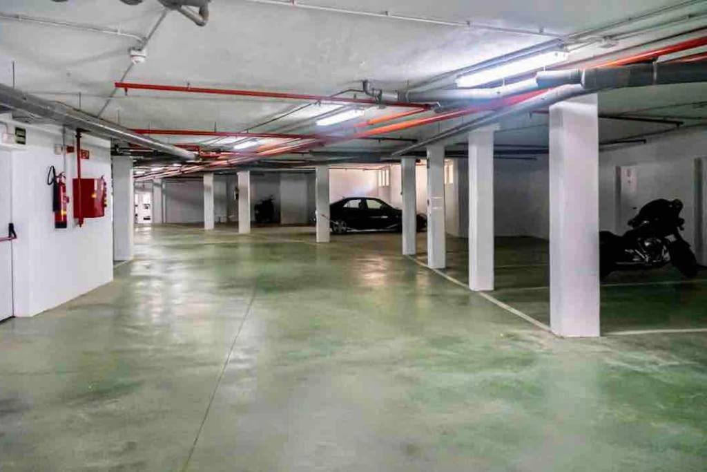 Luxury Apartamento En Rio Real マルベーリャ エクステリア 写真